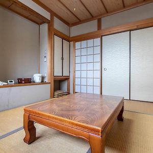 Japanese-Style Room